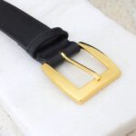 Cinto Feminino de Couro e Fivela Retangular Banhado a Ouro (com passador) - GR