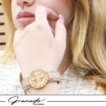 Pulseira Feminina Nude Medalhão São Bento Ouro e Fechamento Magnético - GR - Imagem 2