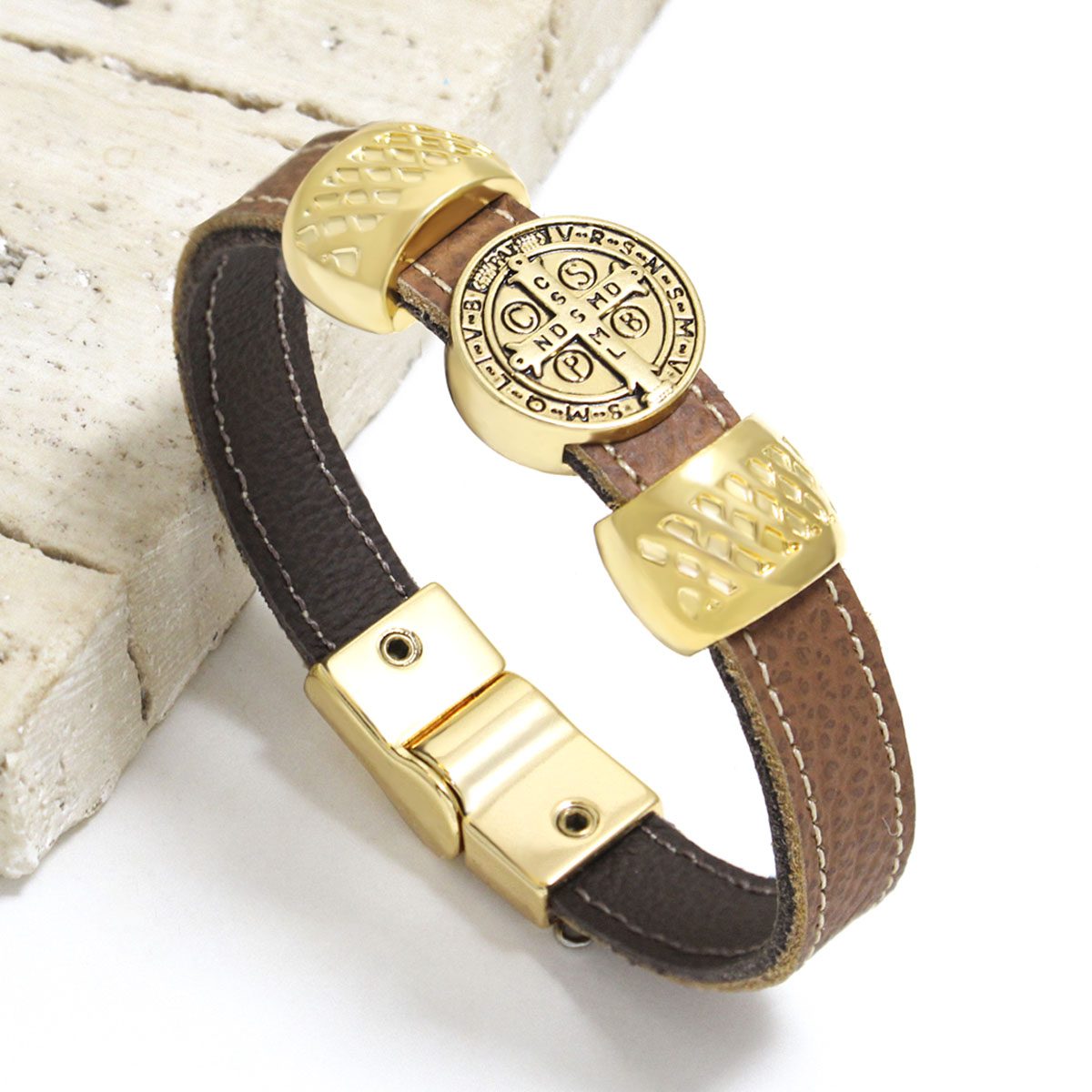 Capa20Site-110.jpg Pulseira Feminina São Bento Classic Ouro e Fechamento Magnético - GR - Imagem 1