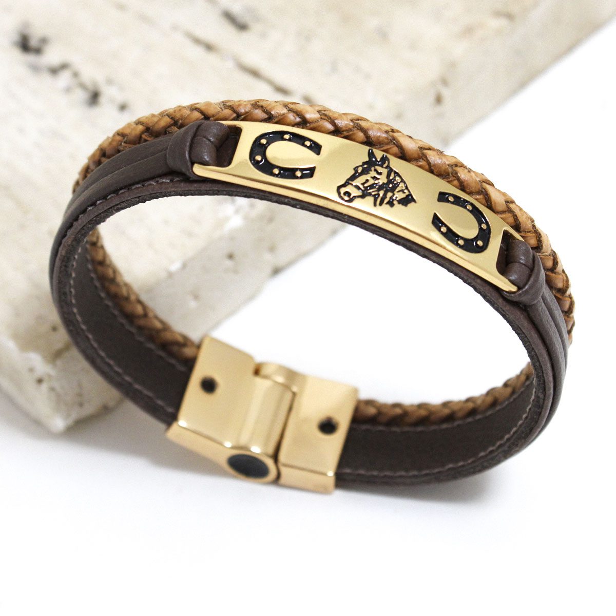 Capa20Site-2.jpg Pulseira de Couro Cavalo Soberano e Fechamento Magnético - GR - Imagem 1
